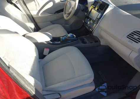 2015 Nissan Leaf Sv из США, поврежденный, VIN 1N4AZ0CP8FC320151